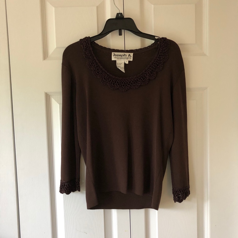 Beautiful. Down blouse with ruffles